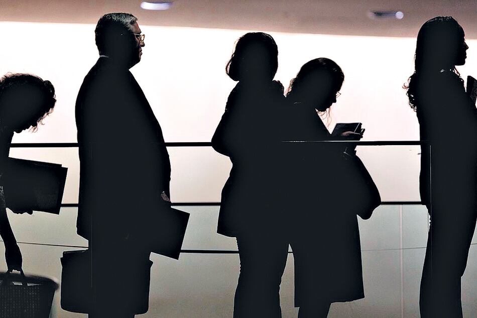 El incremento del desempleo se explica por una contracción en la tasa de empleo y una ampliación en la tasa de actividad.