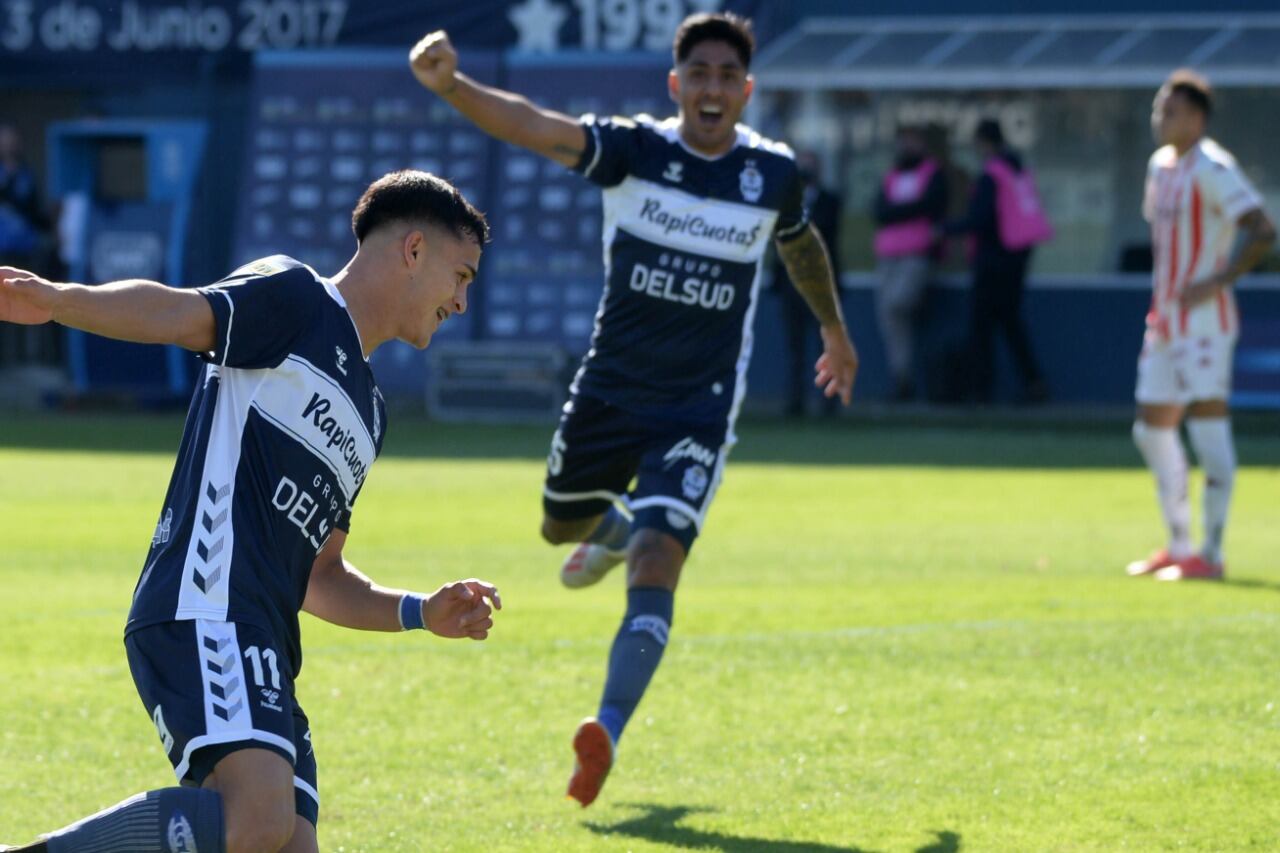 Sosa encontró el gol que le dio la victoria a Gimnasia
