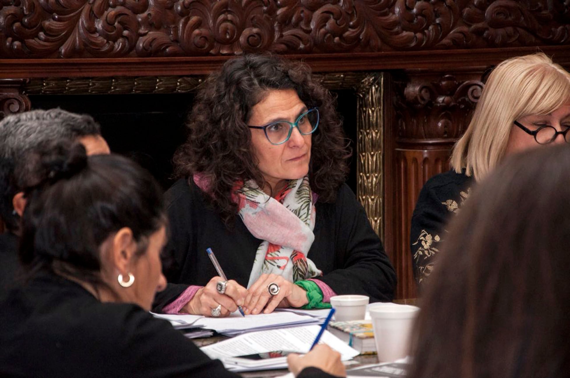 La concejala Norma López recordó emblemáticos crímenes de mujeres por desprotección estatal.