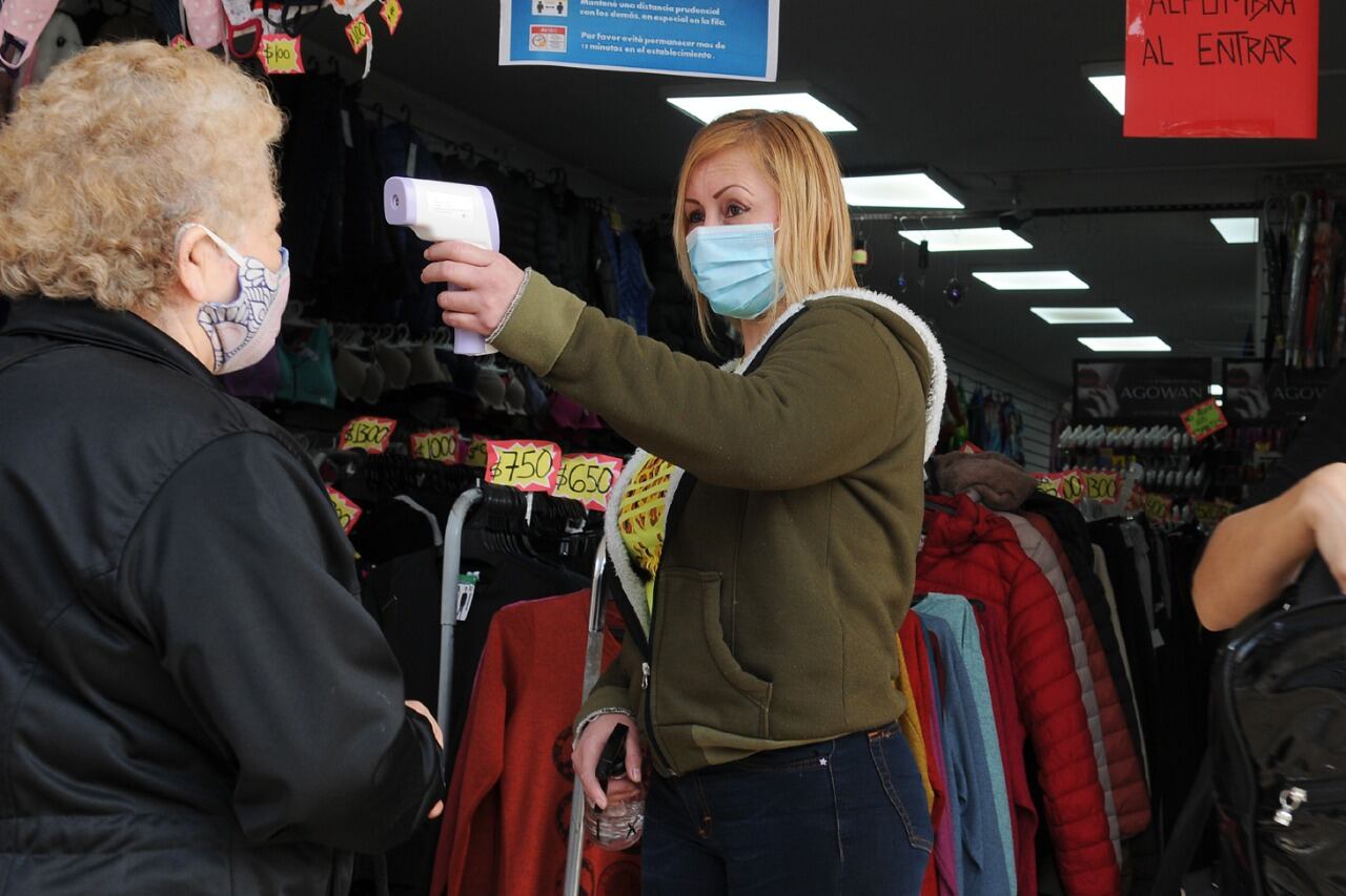 El alto nivel de vacunación justifica las nuevas medidas, según el Ministerio de Salud. 