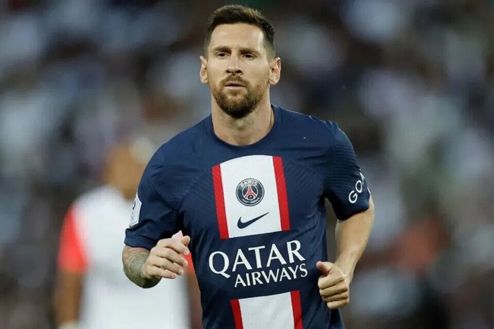 Lionel Messi con la camiseta del PSG, su último club en Europa.