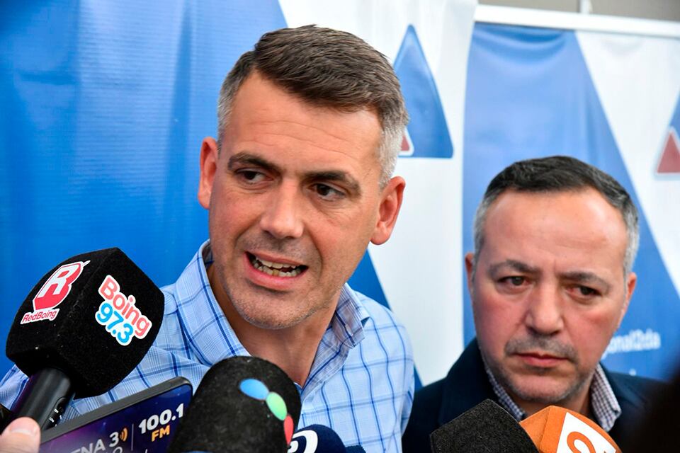 El fiscal Franco Carbone y Marcelo Albornoz, jefe de la PDI.