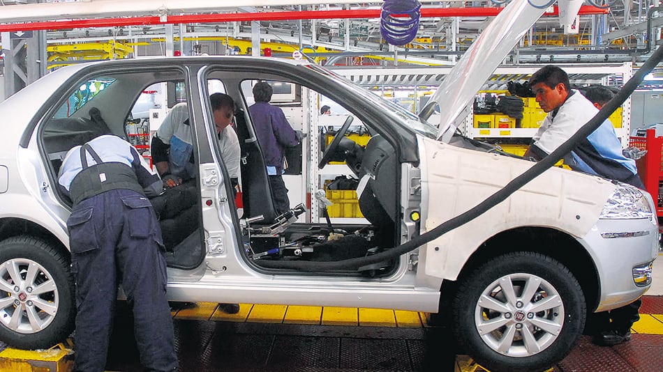 La producción automotriz ya no crece con dos dígitos.