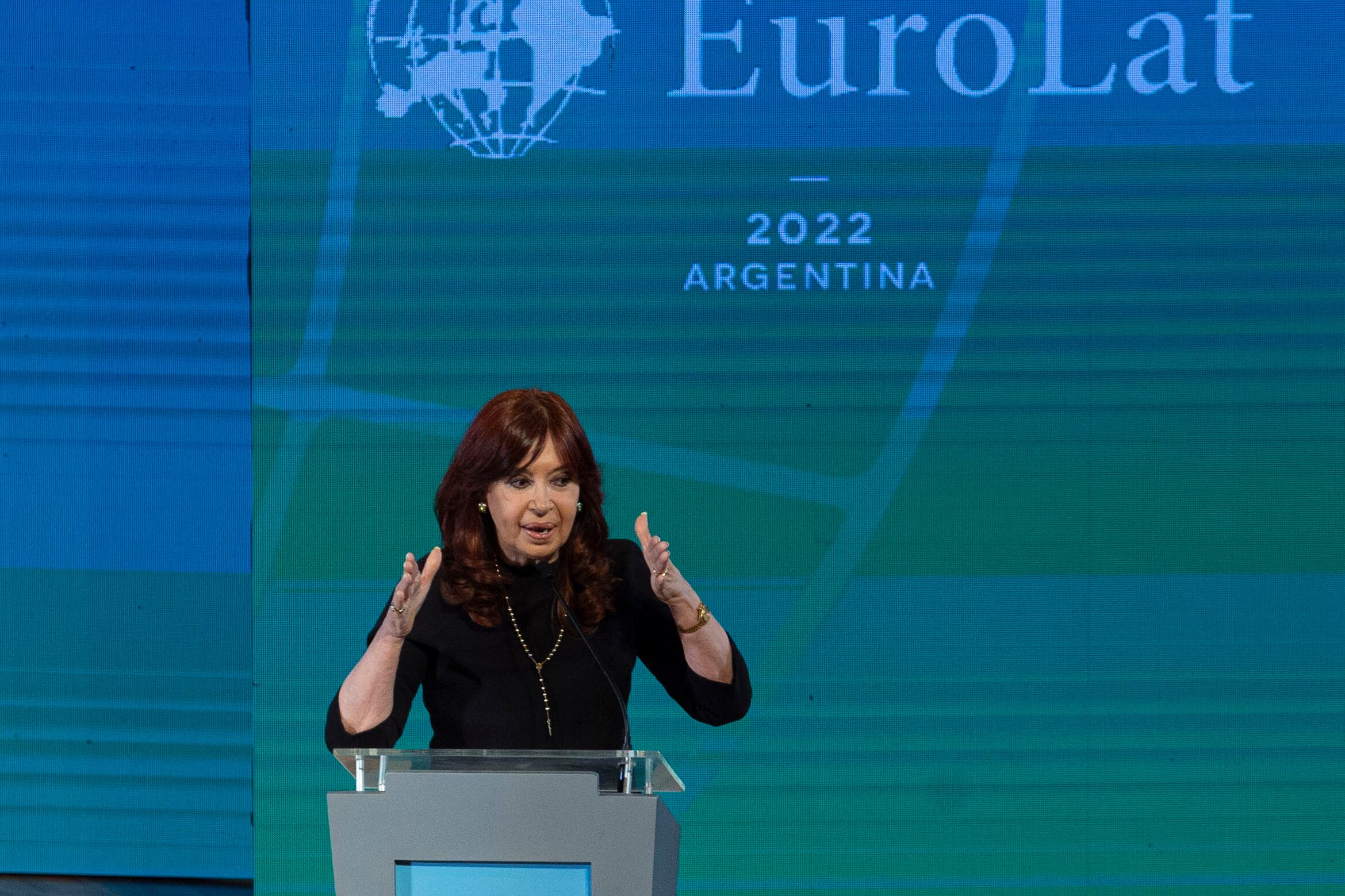 El discurso de la vicepresidenta fue transmitido completo por todos los canales