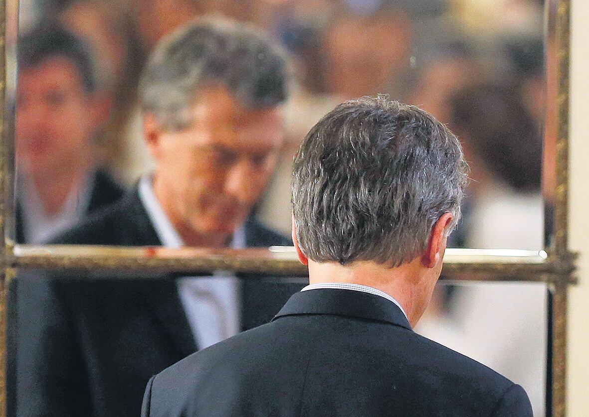 La marcha atrás ya es un clásico de la forma de gestionar de Mauricio Macri.