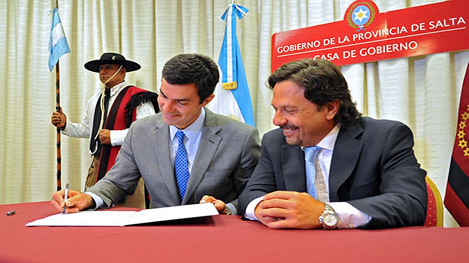 Juan Manuel Urtubey y Gustavo Sáenz