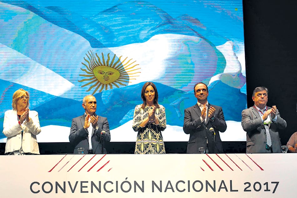 La gobernadora Vidal estuvo en el encuentro realizado en La Plata y se llevó algunos silbidos.