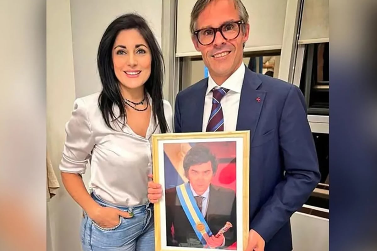 Gillett junto a la diputada Juliana Santillán, a quien Milei le dio la tarea de aceitar la privatización del fútbol argentino