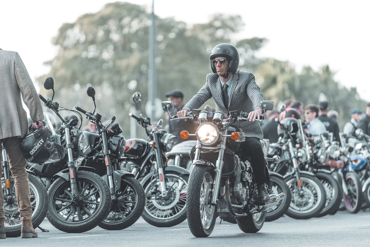 Los participantes deben cumplir ciertas reglas.