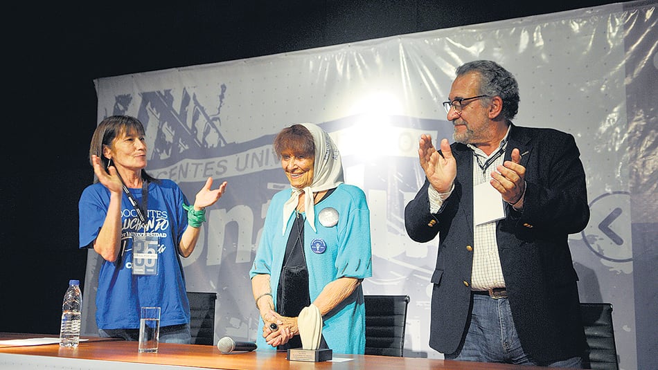 Taty Almeida dijo que el reconocimiento la hacía “muy feliz” y también “muy conmovida”.