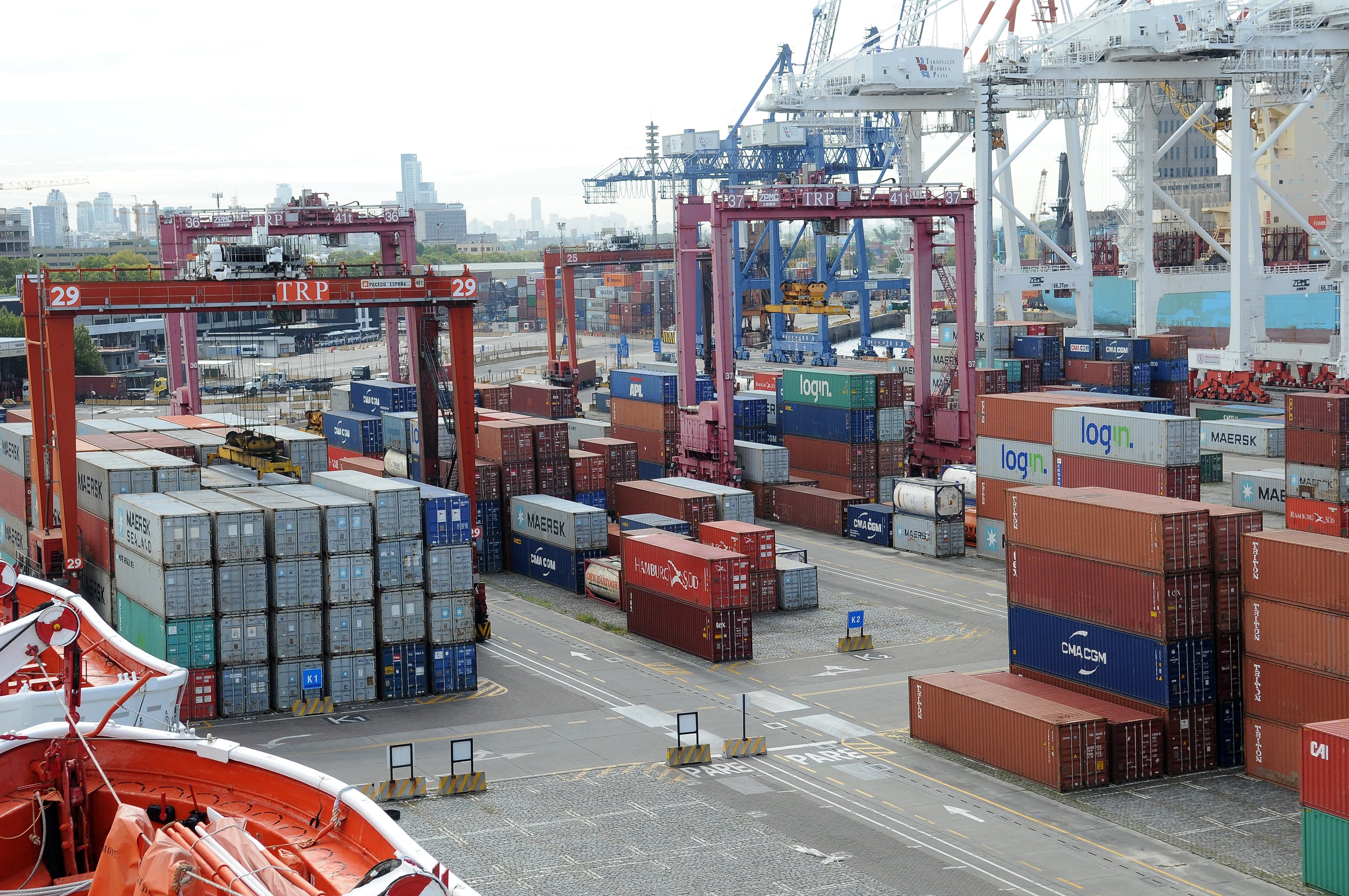 El riesgo país terminó en 772 puntos y es la cifra más baja desde mediados de 2019.