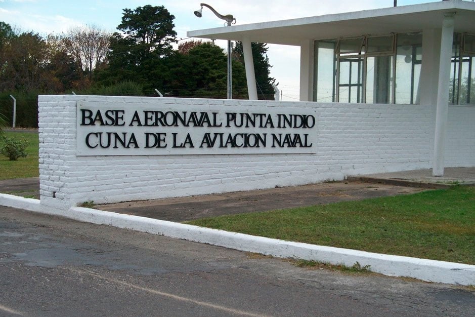La base pasó de tener cerca de mil empleados a sesenta en el último tiempo.