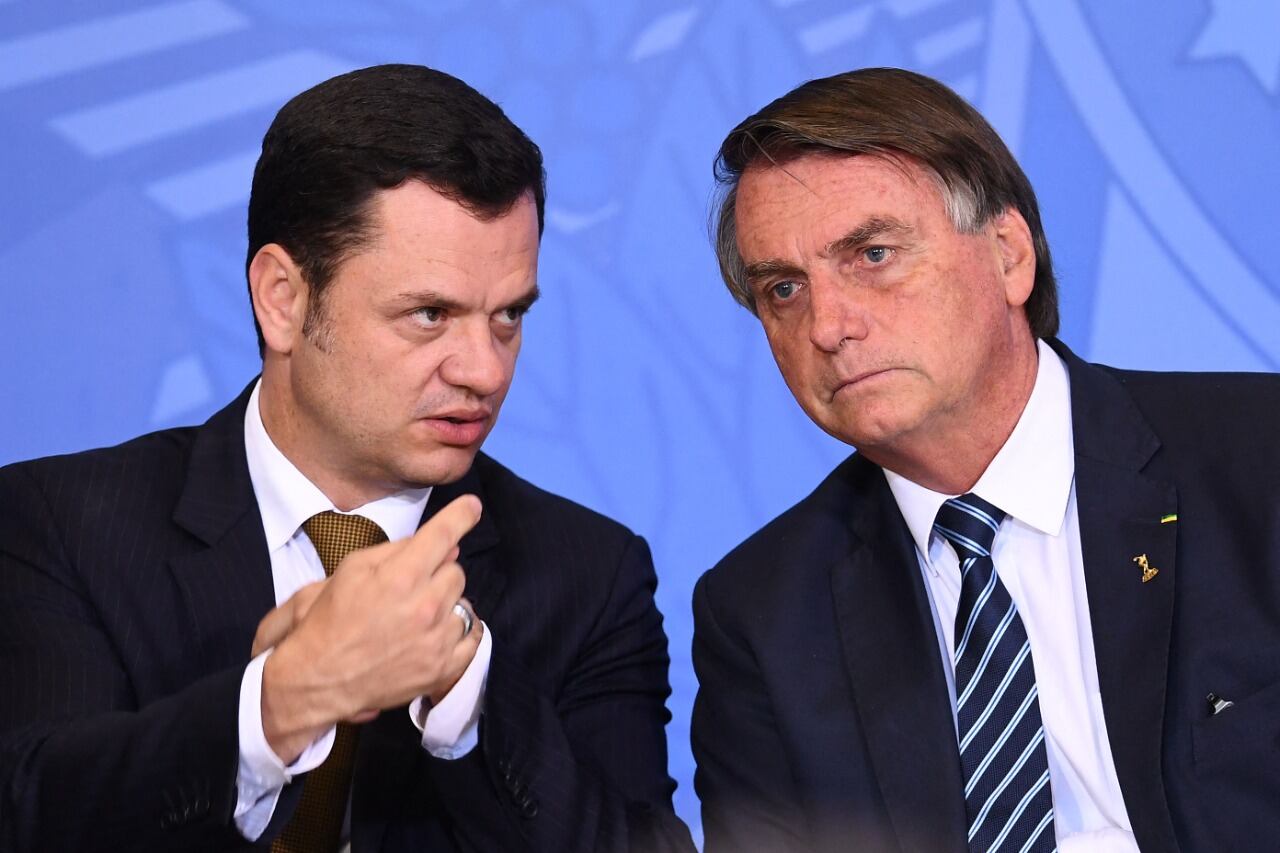 Anderson Torres y Jair Bolsonaro. 