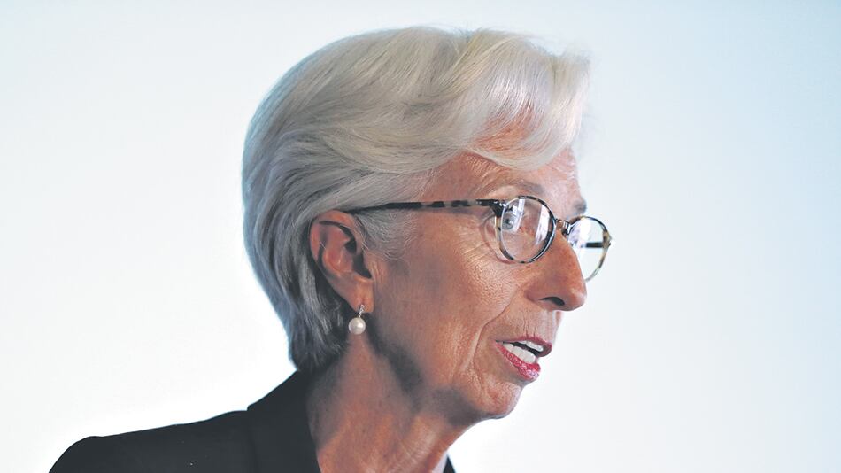 Christine Lagarde, directora gerente del FMI, encabeza la asamblea anual del organismo en Washington.