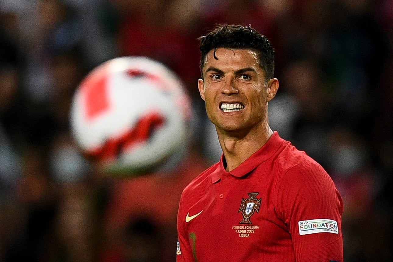 Ronaldo jugó de titular en Portugal