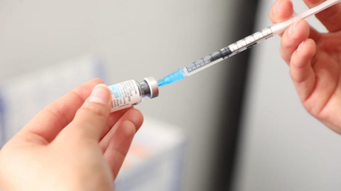 Cinco muertes por tos convulsa en la provincia de Buenos Aires: advierten sobre una baja de la vacunación