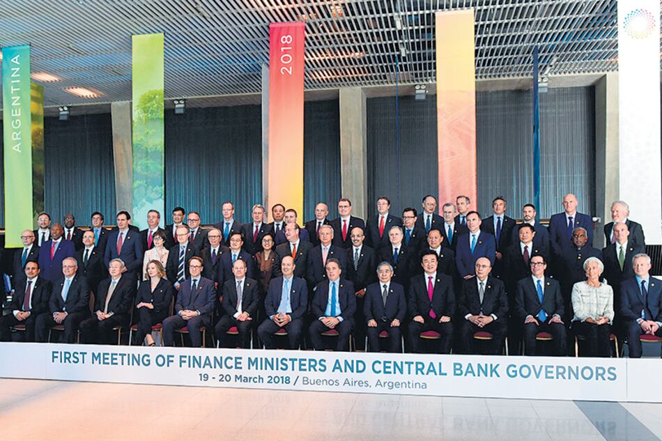 La foto de familia que reúne a todos los ministros que participaron de la cumbre.