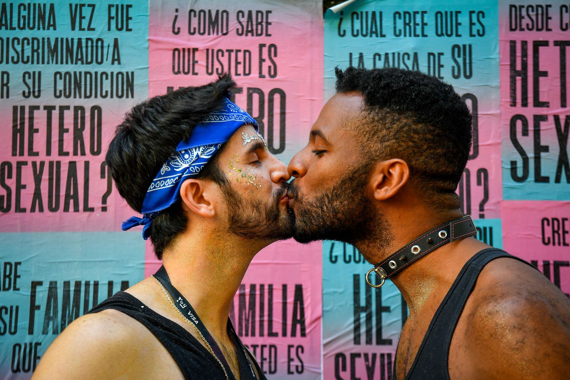 El Papa Francisco aprobó el bautismo de hijos de parejas gay y personas transgénero: cuáles son las condiciones.