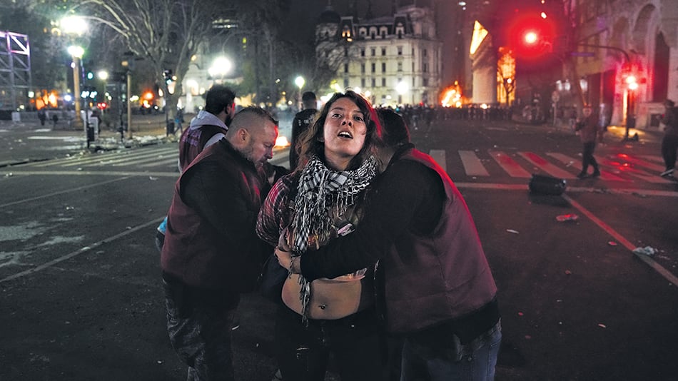 Ada Luz el viernes en la Plaza, en el momento en que era detenida.