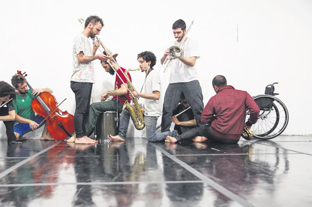 Cruce y Conexión se presenta el jueves en Florida y el sábado en la estación de Retiro.