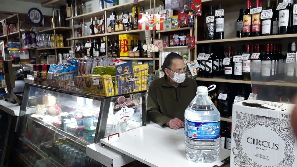 La comisión que debe pagar el vendedor con Mercado Pago asciende a 5,99 por ciento para liberación inmediata del pago.