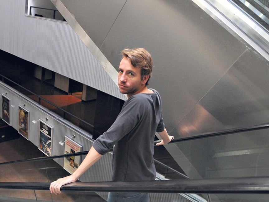 “Es un acto de amor pararse solo, querer contarte algo”, dice Smith. 