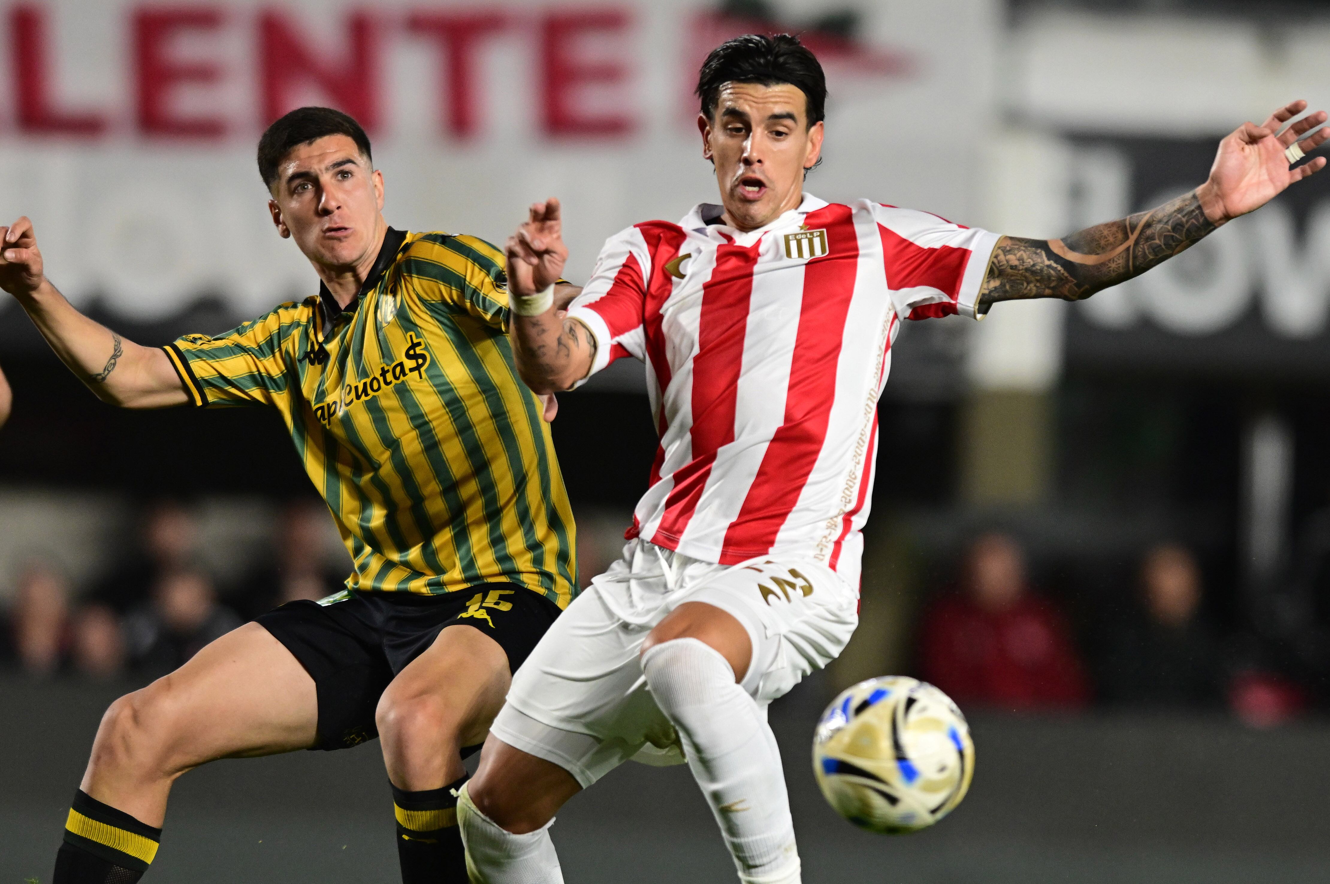 Castro le gana la posición a Laquidain en La Plata