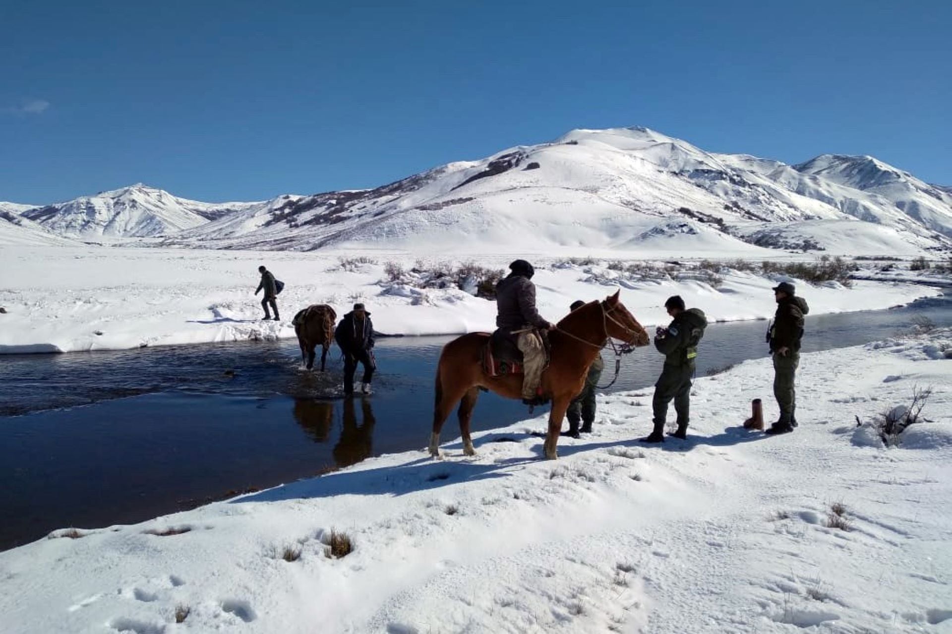 Se esperan nevadas y lluvias intensas en las zons cordilleranas de Mendoza y Neuquén.