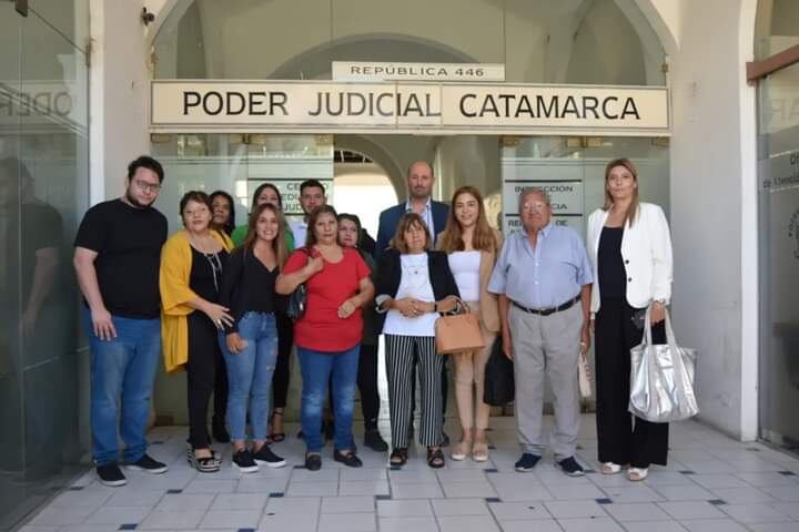 Vecinos presentan medida cautelar contra Aguas de Catamarca.