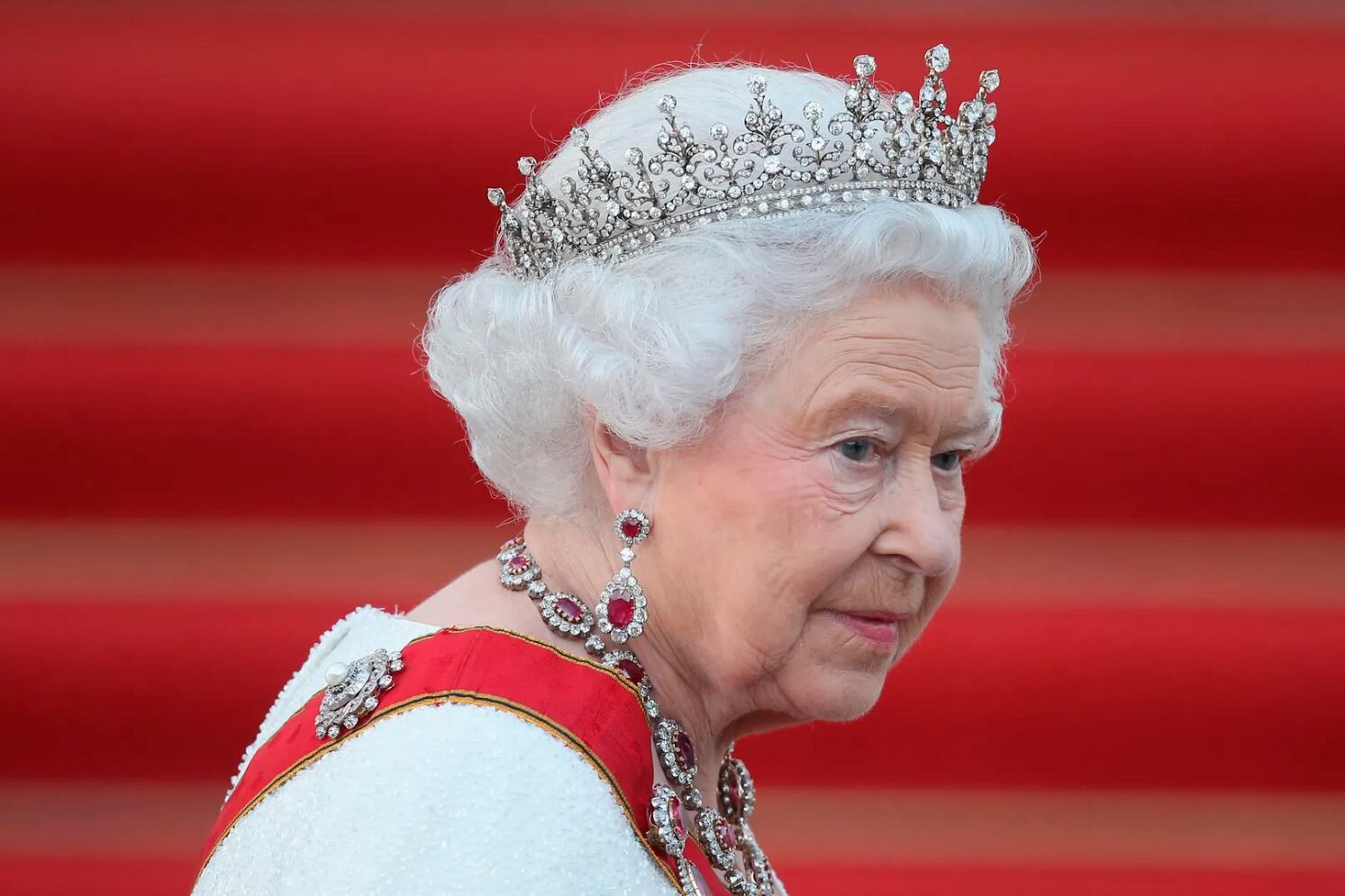 El 21 de abril de 1921 nació Isabel II.