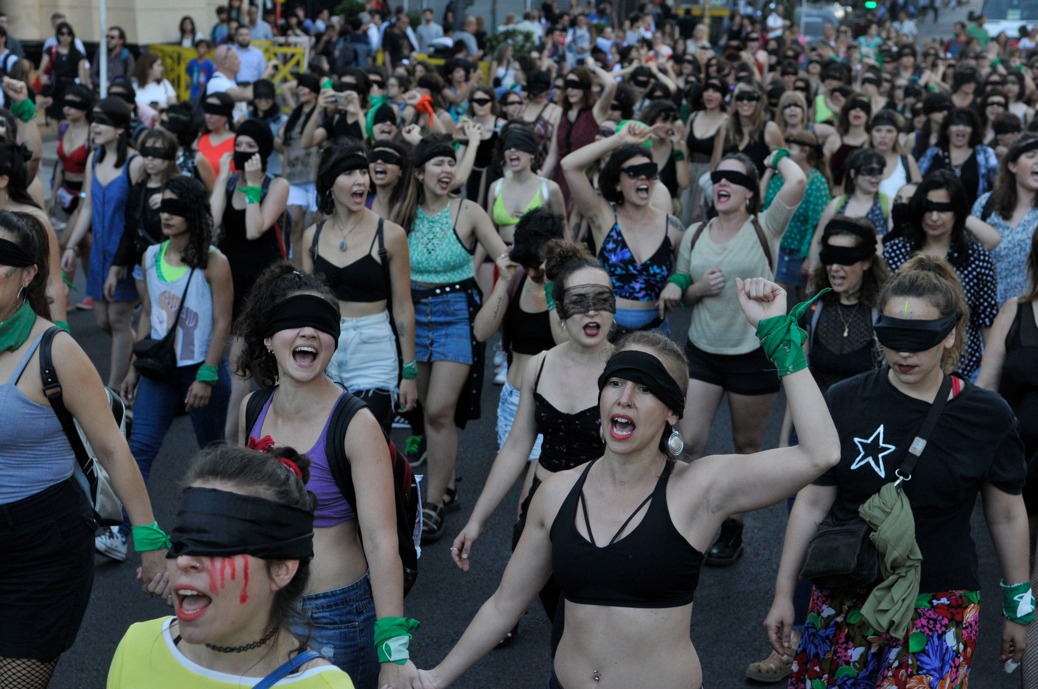 Representación de "Un violador en tu camino" en la ciudad de Buenos Aires.