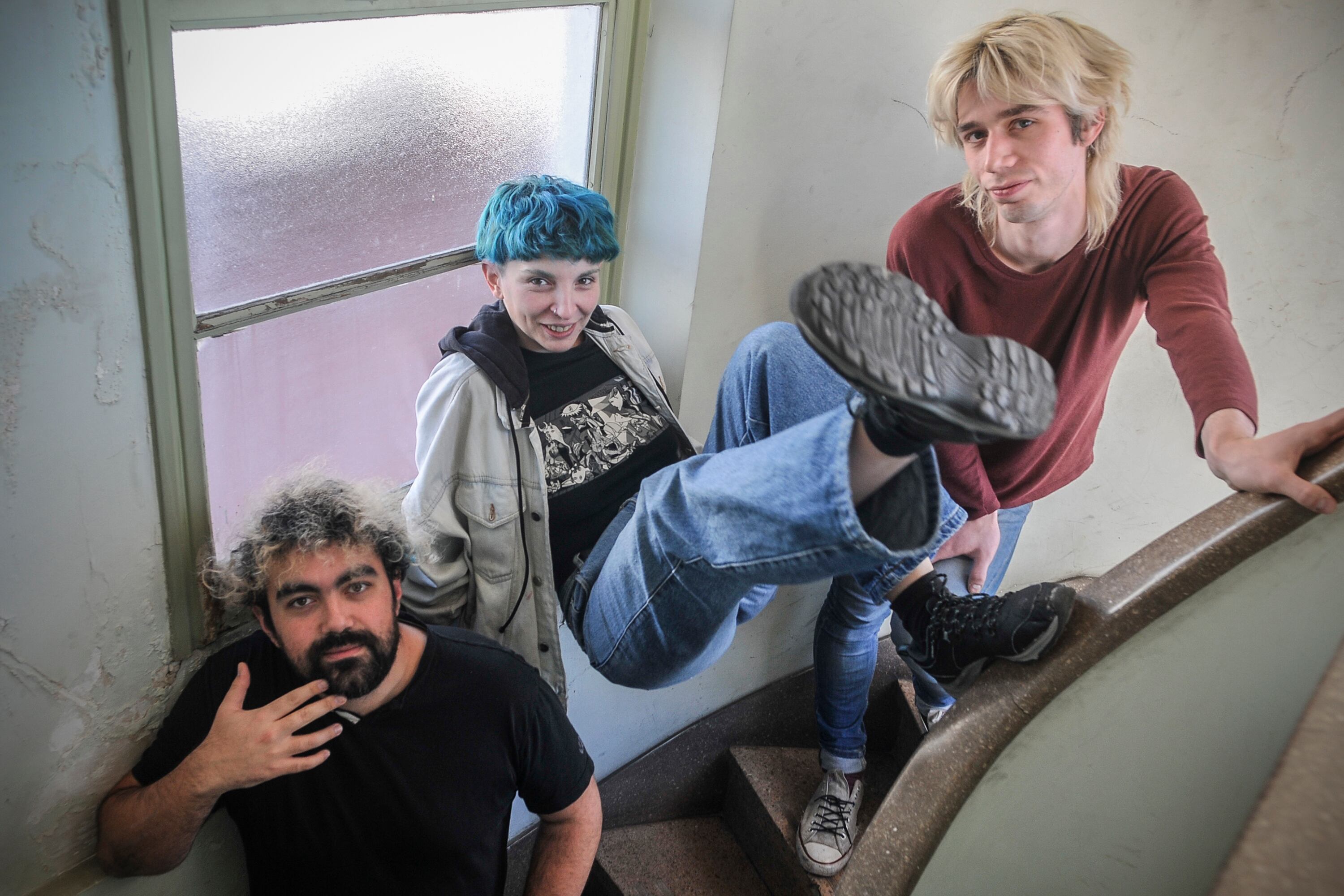 "Todos aportamos algo en el proceso compositivo de los temas. Pura creatividad y cero presupuesto."