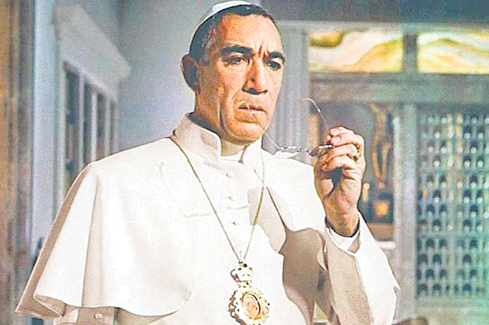 el Papa ucraniano de Anthony Quinn en Las sandalias del pescador (1968), de Michael Anderson.