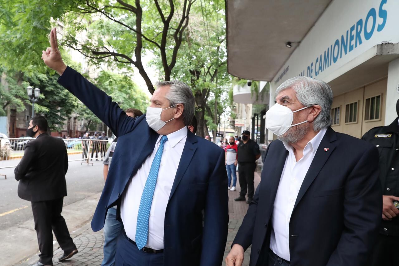 "En su adn ´nestorista´, Alberto sabe que Moyano fue vital para el kirchnerismo y cree que parte del descalabro surgió cuando se pelearon con él", dijo a PáginaI12 una alta fuente de la Casa Rosada.