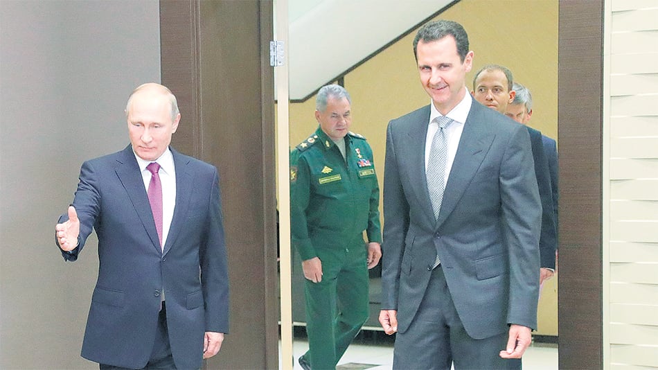 Al Assad hizo un sorpresivo viaje a Rusia, donde se reunió con Putin.