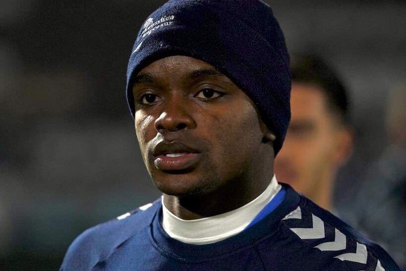 Carbonero se hizo la revisión médica pese a que en Gimnasia no dieron por cerrada la operación