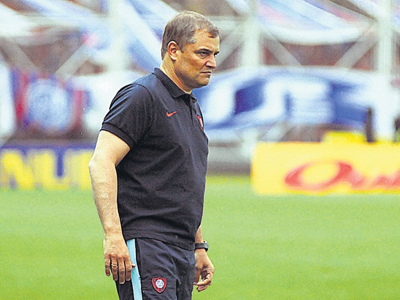 Aguirre dirigió ayer la práctica, sin Ortigoza, Corujo y Díaz.