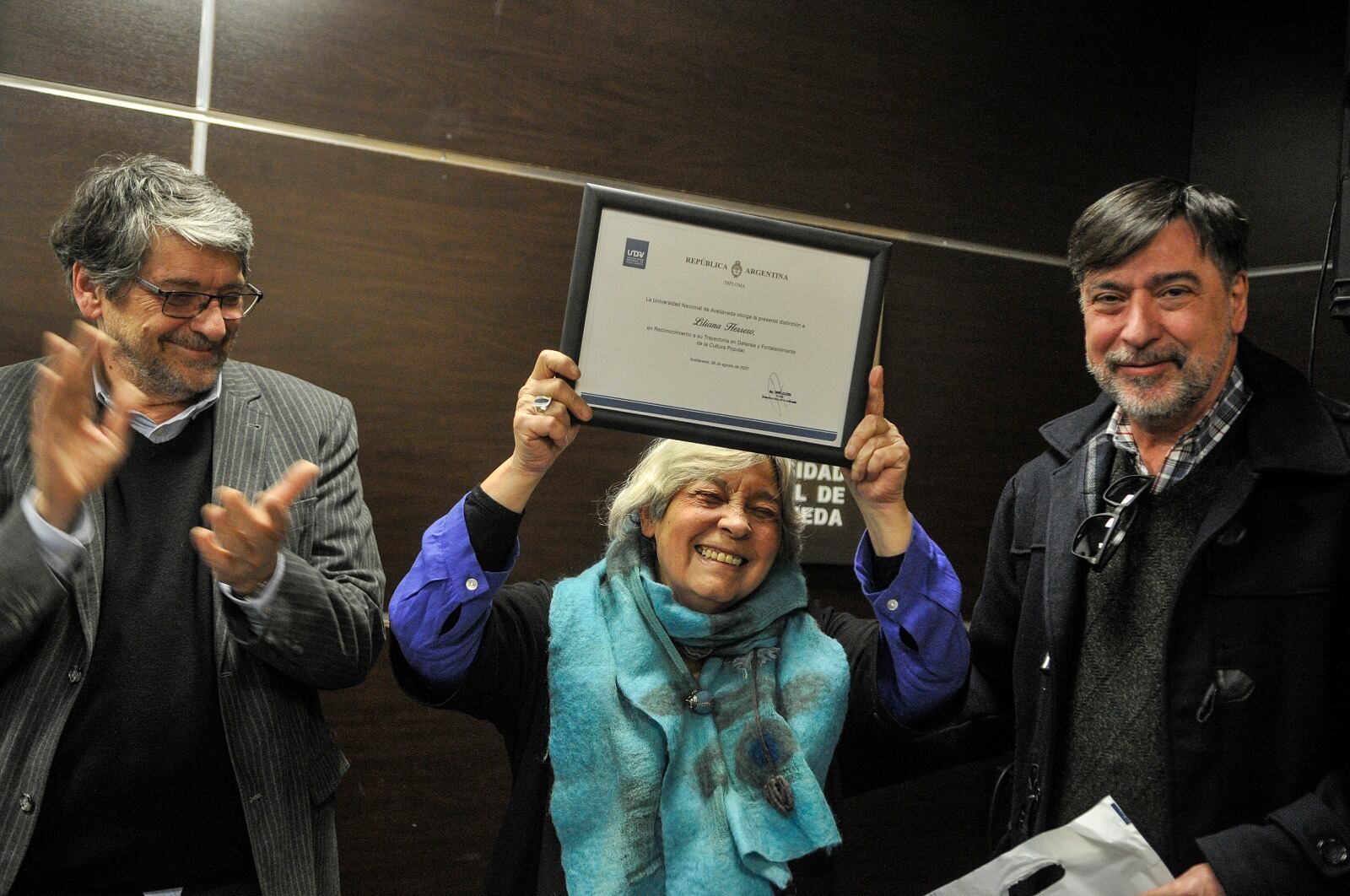 "No me vengan a decir que vamos a humanizar el capitalismo. El capitalismo humanista es un oxímoron”, dijo Herrero.