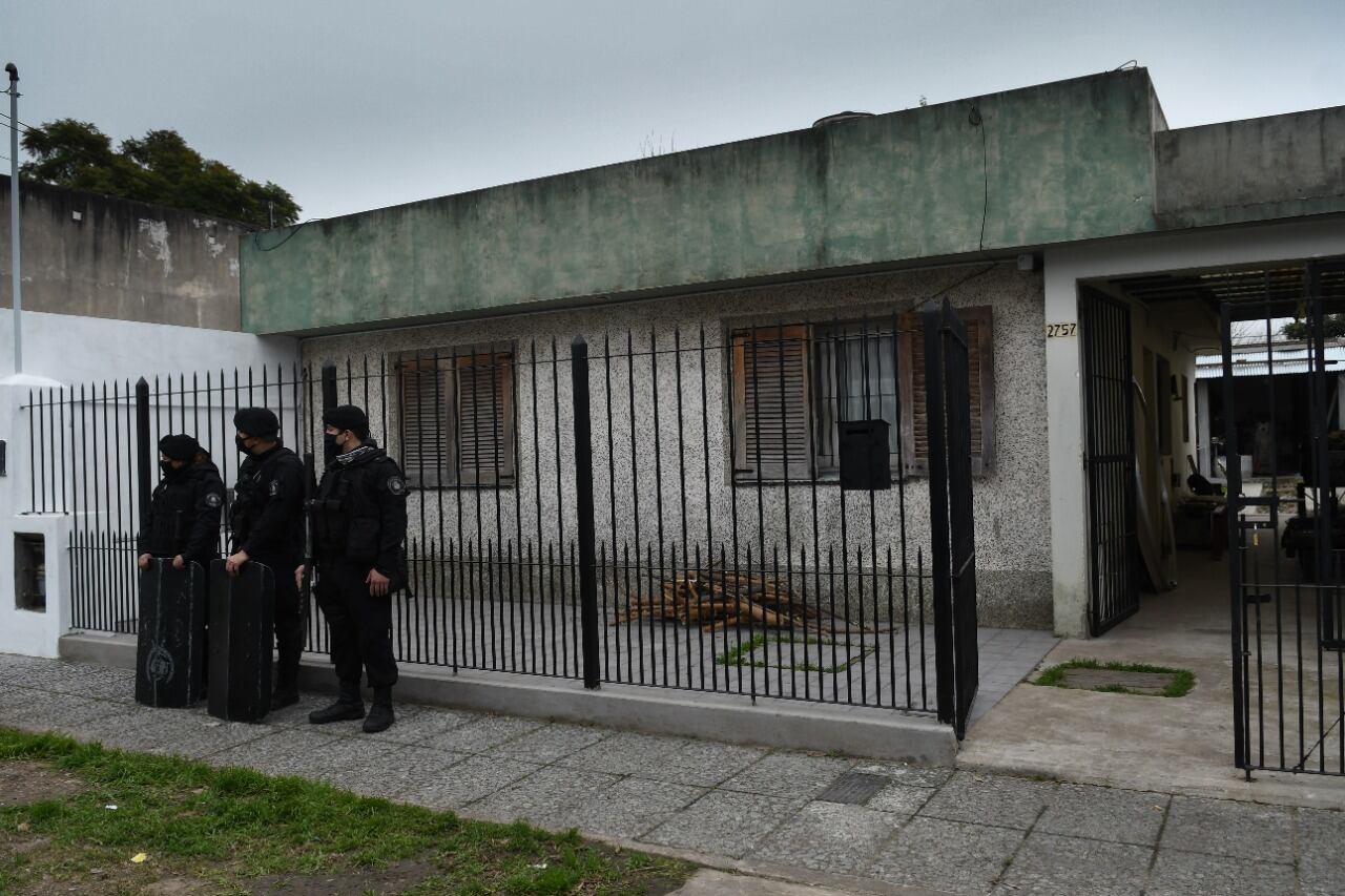 La casa del jubilado, en Quilmes, donde tuvieron lugar el asalto y el homicidio.
