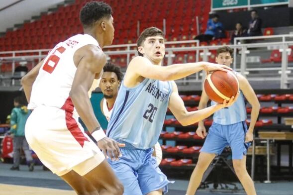 Con un récord de dos partidos jugados y dos ganados, el elenco albiceleste se acerca sigue su camino hacia las semifinales. (Foto: CABB)