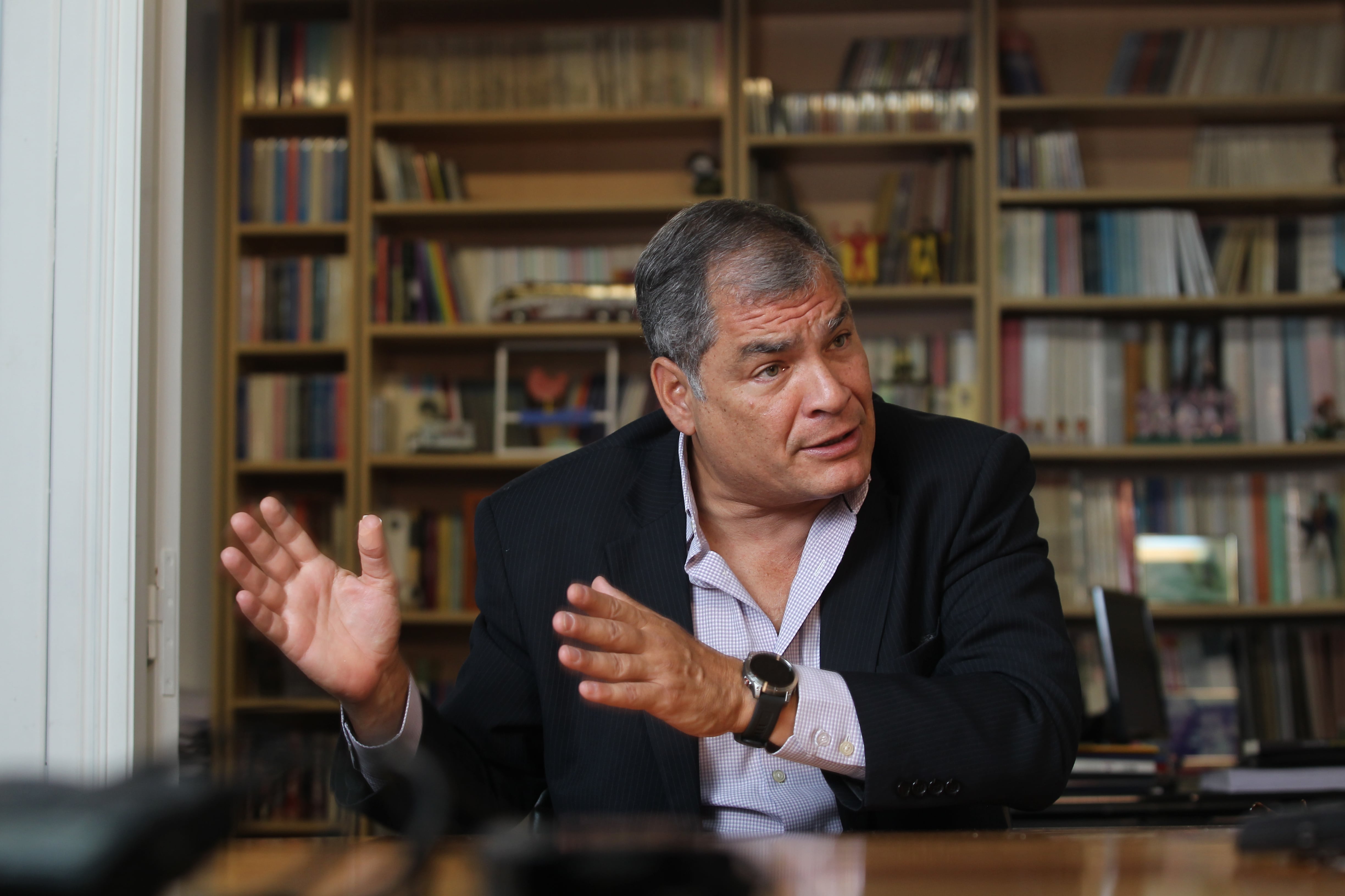 "Hay partidos que son mercaderes de la política. Para nosotros, como somos un movimiento revolucionario, la política es una misión."