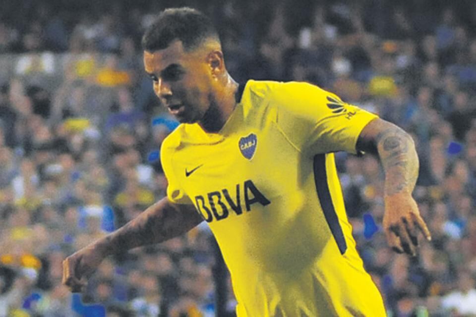 Edwin Cardona, el volante que quiere Riquelme.