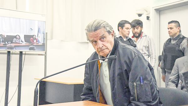 Eduardo Alfonso fue secretario general del Ejército durante los gobiernos de Duhalde y de De la Rúa.