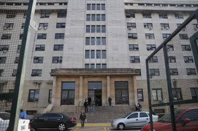 Por los tribunales de Comodoro Py pasarán los empresarios que buscan evitar el juicio.