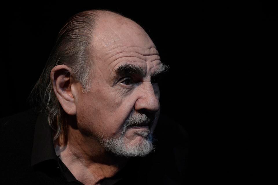 Néstor Zapata, histórico director de Arteón.