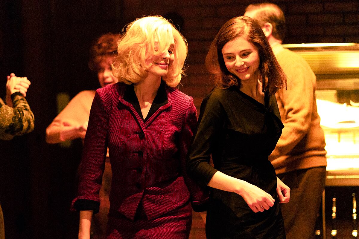 "Mi nombre era Eileen", con Anne Hathaway y Thomasin McKenzie