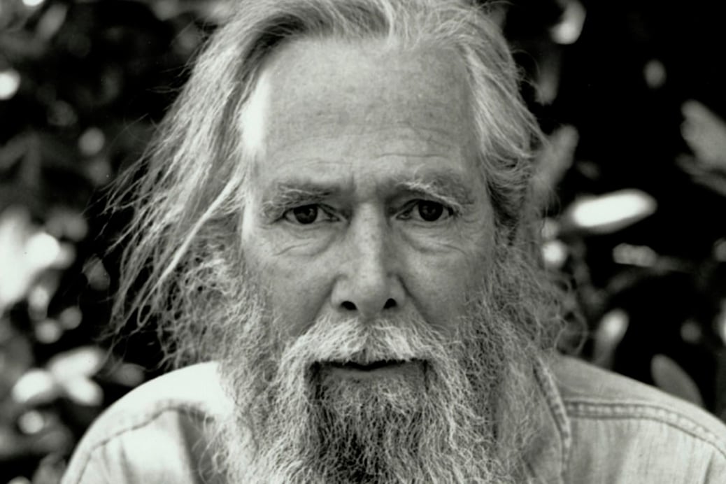 Savage estudió Filosofía en Heidelberg y dio clases en Harvard sobre Nietzsche y Karl Marx.