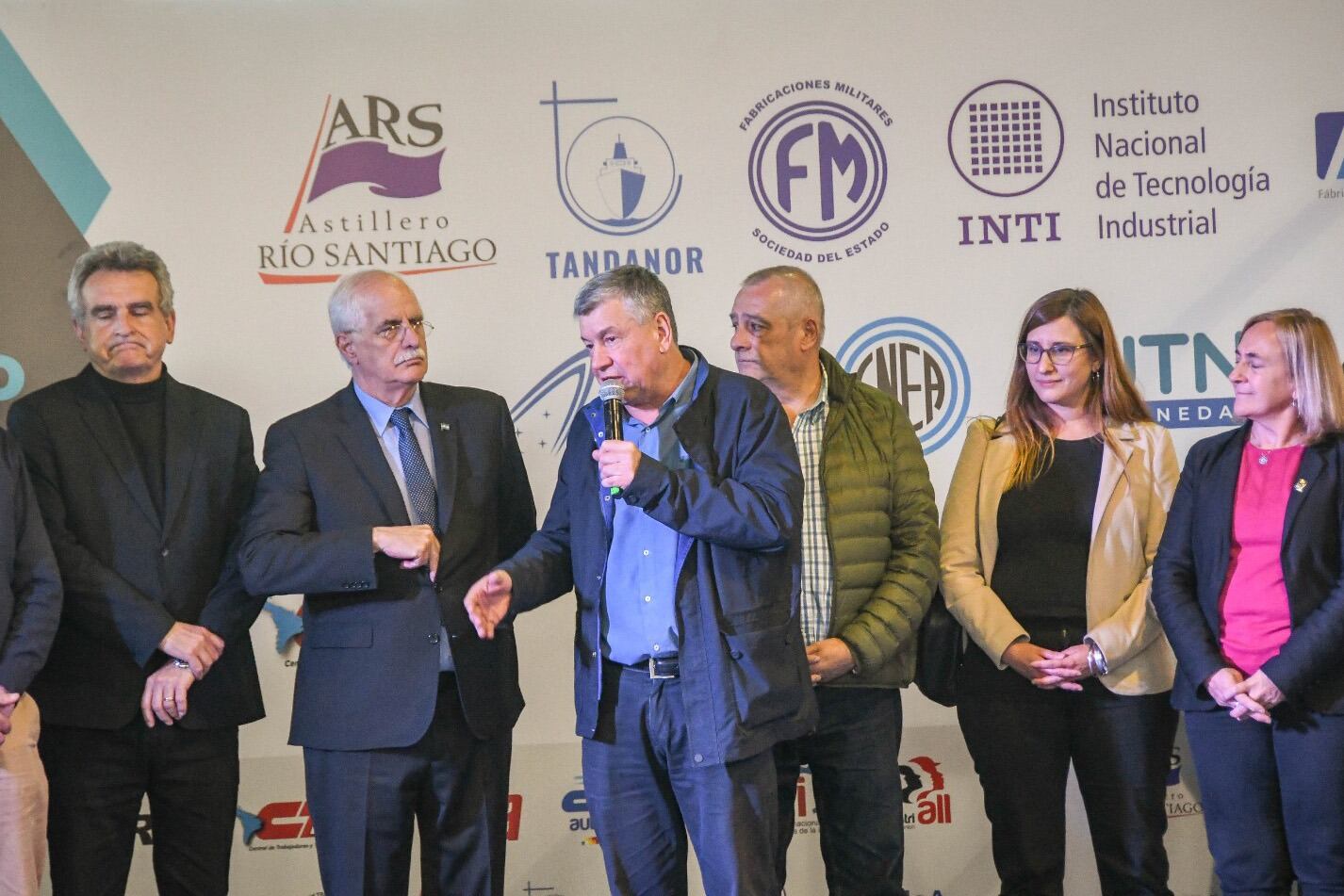 Pedro Wasiejko, titular de Astilleros Río Santiago habla en la UTN de Avellaneda.