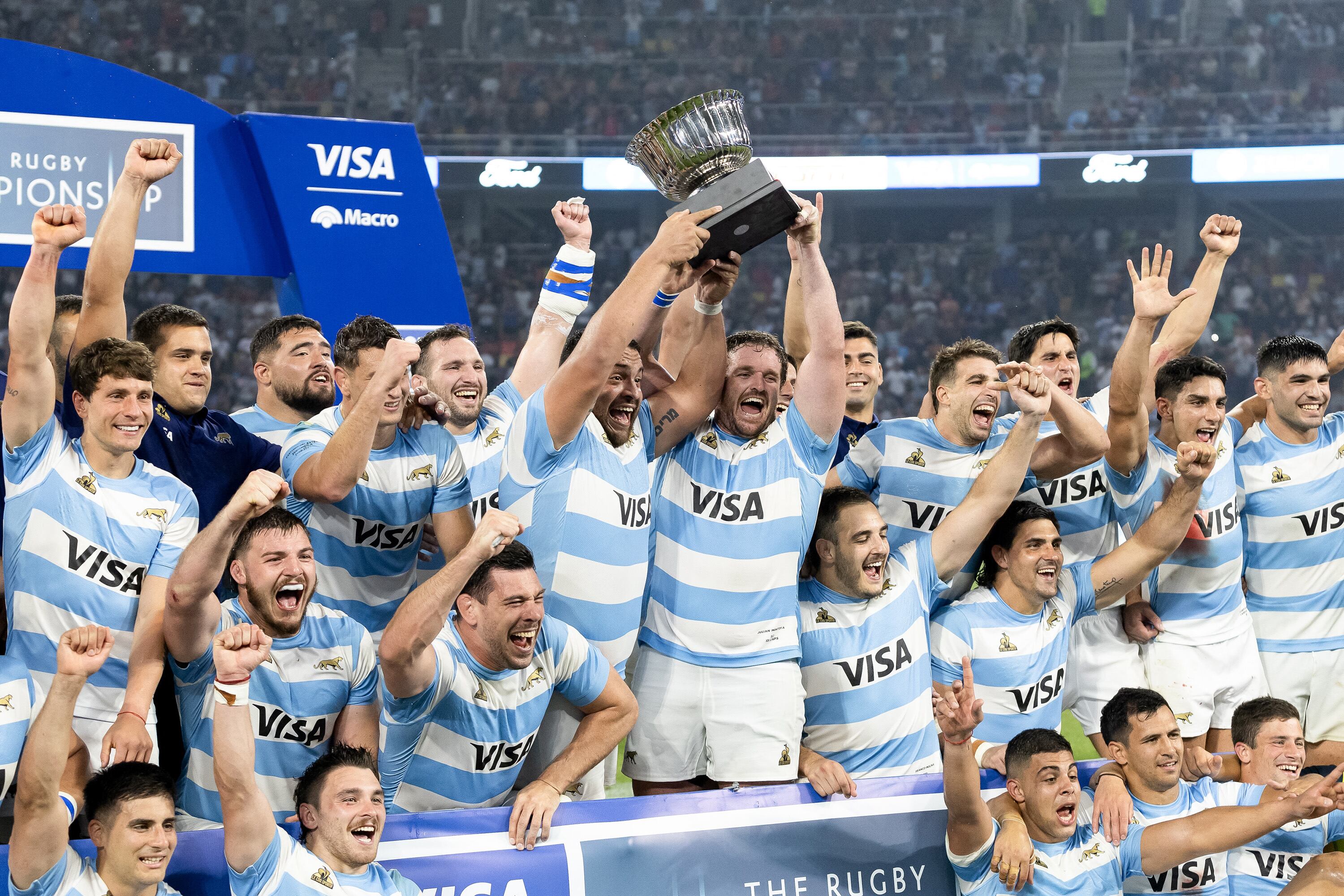 Los Pumas celebraron una victoria inolvidable ante Sudáfrica