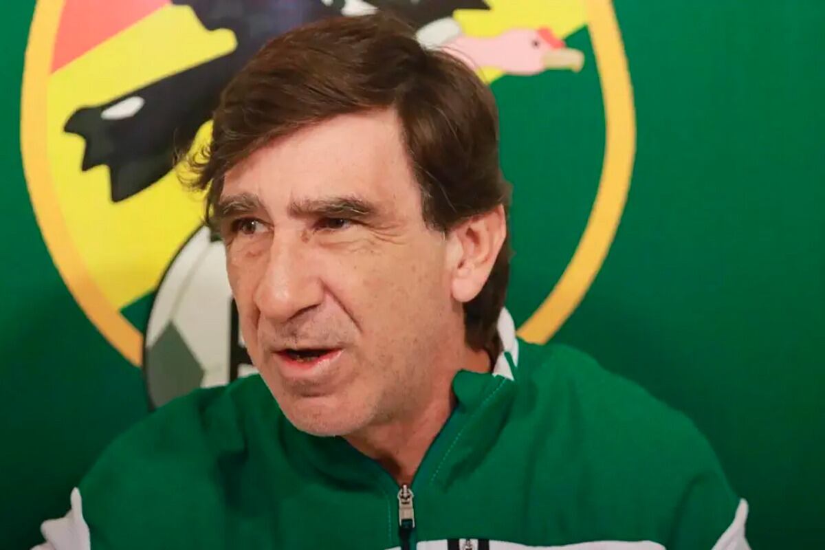 Gustavo Costas viene de dirigir sin éxito a la selección de Bolivia